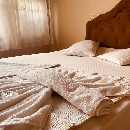 Hotel Gar Измир Екстериор снимка